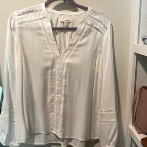 GREYLIN Women's Size Small Off-white High Low Roll Tab Tunic Blouse